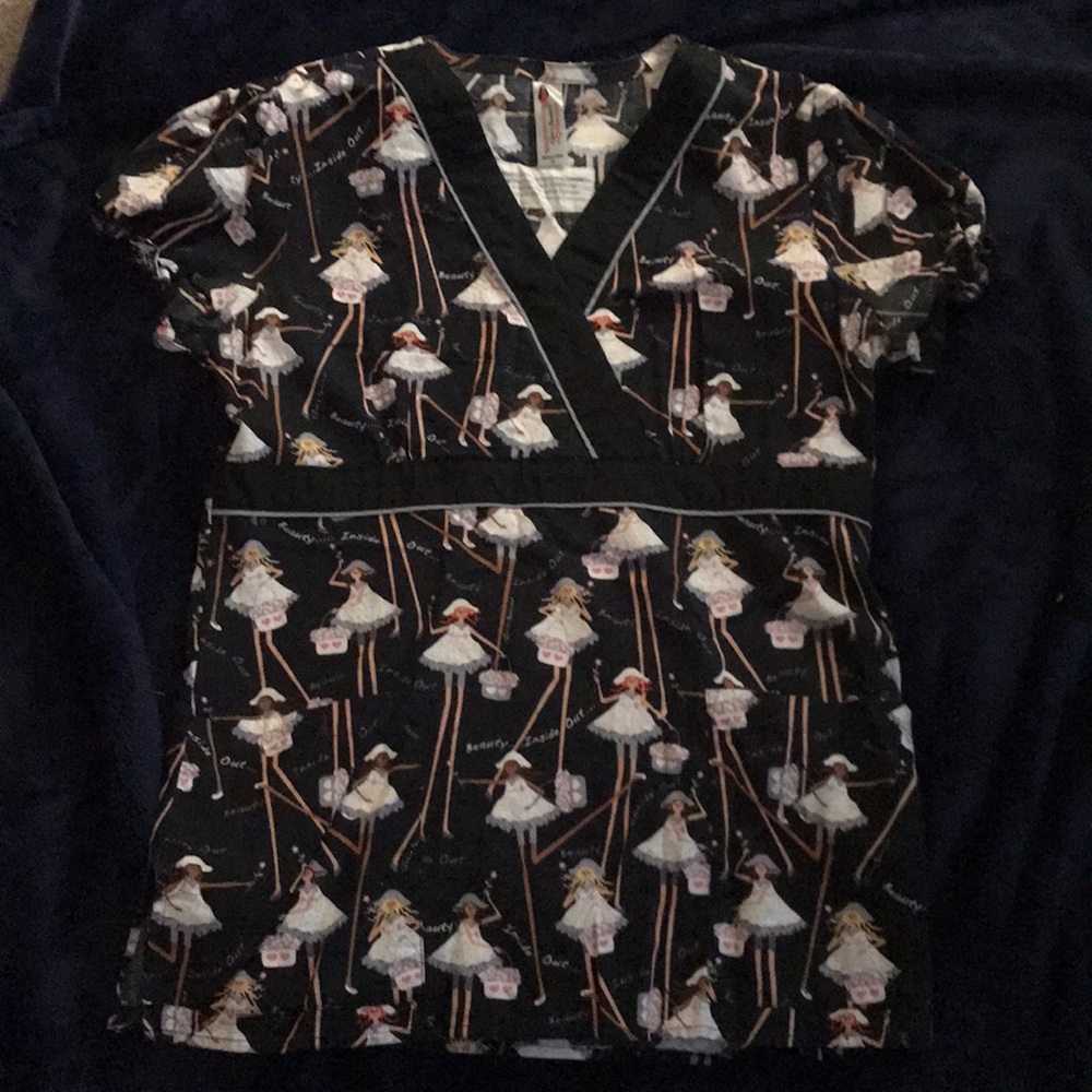 Scrub top